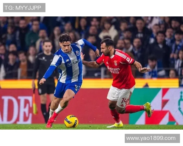 足球明星拳击赛热潮来袭体验不一样的竞技乐趣与激情对决 足球明星拳击赛热潮来袭体验不一样的竞技乐趣与激情对决